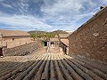 Spacious house with garage and plot: a house with great potential in Spanish Fincas