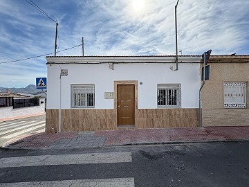 Lovely reformed townhouse in Monovar