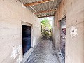Grote kans in El Xinorlet: huis om te renoveren met grot en terrein in Spanish Fincas