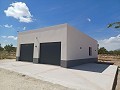 Gastenverblijf, garage en perceel te koop in Pinoso. in Spanish Fincas