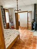 Magnifique ferme équestre hors réseau à Almansa in Spanish Fincas
