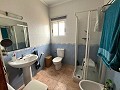 Hermosa villa de 4 dormitorios con piscina privada in Spanish Fincas