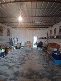 Schönes Landhaus mit 3 Schlafzimmern und 1 Bad in Yecla. in Spanish Fincas