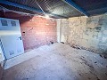 Villa con Piscina y mitad Cueva con Barbacoa y Garaje en La Alcoraya in Spanish Fincas