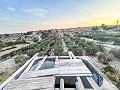Villa con Piscina y mitad Cueva con Barbacoa y Garaje en La Alcoraya in Spanish Fincas