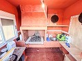 Villa con Piscina y mitad Cueva con Barbacoa y Garaje en La Alcoraya in Spanish Fincas