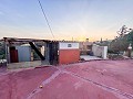 Villa con Piscina y mitad Cueva con Barbacoa y Garaje en La Alcoraya in Spanish Fincas