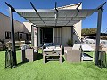 Moderne autarke Villa mit Pool in Biar in Spanish Fincas