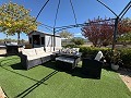 Moderne autarke Villa mit Pool in Biar in Spanish Fincas