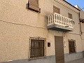 8 Bedroom town house close to the edge of town in Barinas, Murcia. in Spanish Fincas