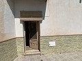 8 Bedroom town house close to the edge of town in Barinas, Murcia. in Spanish Fincas