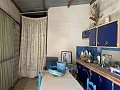 Wunderschönes Höhlenhaus mit möglicherweise 4 Schlafzimmern, Garage und Garten in Spanish Fincas
