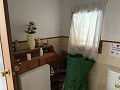 Wunderschönes Höhlenhaus mit möglicherweise 4 Schlafzimmern, Garage und Garten in Spanish Fincas