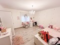Luxusvilla mit Sommerküche 15 Minuten von Elche entfernt in Spanish Fincas