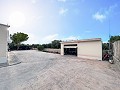Luxusvilla mit Sommerküche 15 Minuten von Elche entfernt in Spanish Fincas