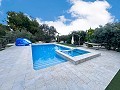 Luxusvilla mit Sommerküche 15 Minuten von Elche entfernt in Spanish Fincas