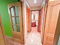 Spectaculair appartement op de begane grond met binnenpatio in Almansa in Spanish Fincas