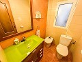 Spectaculair appartement op de begane grond met binnenpatio in Almansa in Spanish Fincas