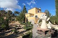 Excepcional villa de 4 dormitorios in Spanish Fincas