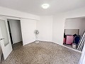 Volledig gerenoveerd appartement, klaar om in te trekken, in Monovar in Spanish Fincas