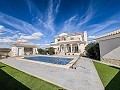Stunning key ready new build villa with guest house, garage and summer kitchen! in Spanish Fincas