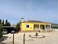 Lovely 3 Bedroom 2 Bathroom Villa in Torre del Rico. in Spanish Fincas