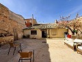 Mooi Dorpshuis in Pinoso in Spanish Fincas