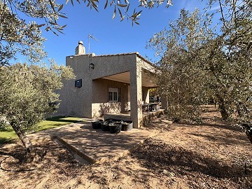 Lovely country home in sax