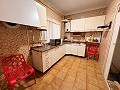 Functional 3-Bedroom Apartment in the Center of Onil in Spanish Fincas