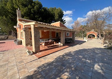 Beautiful 2 Bed Reformed Finca with equally Beautiful 2 Bed Guest House in Salinas.
