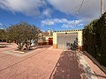 Luxury villa in Sax, Alicante with 3 double garages, pool and tennis court in Spanish Fincas