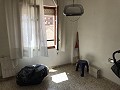 Apartamento con garaje en el centro de la ciudad in Spanish Fincas