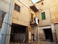 Stadthaus mit 5 Schlafzimmern und privatem Garten in Spanish Fincas