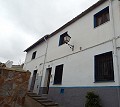 Schönes 4-Bett-Reihenhaus im Zentrum von Ayora in Spanish Fincas