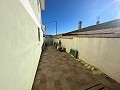 Preciosa casa adosada de 4 dormitorios y 2 baños en Salinas in Spanish Fincas