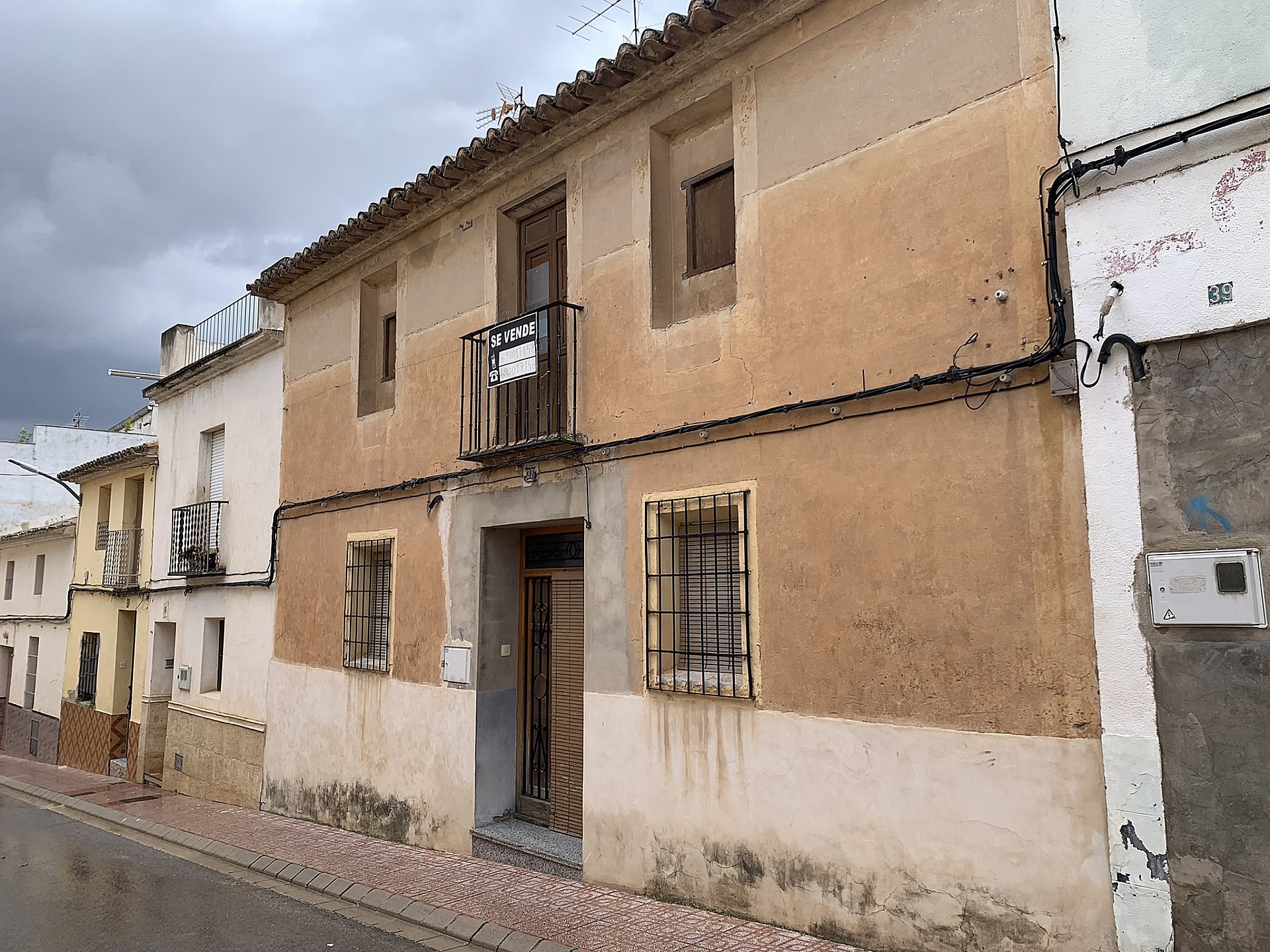 5 bedroom house / villa for sale in Caudete, Costa Blanca