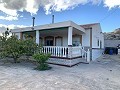 Villa Walk to Town con 3 dormitorios y espacio para piscina in Spanish Fincas