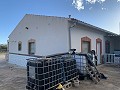 Villa Walk to Town con 3 dormitorios y espacio para piscina in Spanish Fincas