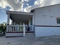 Villa Walk to Town con 3 dormitorios y espacio para piscina in Spanish Fincas
