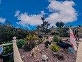 Villa with stunning views and pool in Spanish Fincas