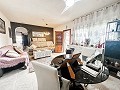 Villa with stunning views and pool in Spanish Fincas