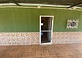 Finca met 3 slaapkamers en 2 badkamers in Sax met meer dan 16.000 m2 grond in Spanish Fincas