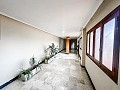 Beautiful apartment with terrace in Monóvar in Spanish Fincas