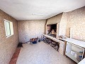 Ongelooflijke villa met zwembad, bijgebouw en meer in Tibi in Spanish Fincas