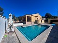 Ongelooflijke villa met zwembad, bijgebouw en meer in Tibi in Spanish Fincas
