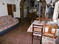 4-Schlafzimmer-Villa mit Pool in einer natürlichen Umgebung. in Spanish Fincas