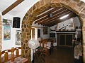 4-Schlafzimmer-Villa mit Pool in einer natürlichen Umgebung. in Spanish Fincas