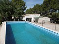 4-Schlafzimmer-Villa mit Pool in einer natürlichen Umgebung. in Spanish Fincas