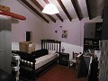 4-Schlafzimmer-Villa mit Pool in einer natürlichen Umgebung. in Spanish Fincas